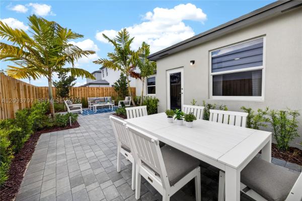 19409 SW 336th Ter, Miami, Florida 33034, image 1