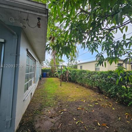 1051 SW 72nd Ct, Unincorporated Dade County, Florida 33144, image 1