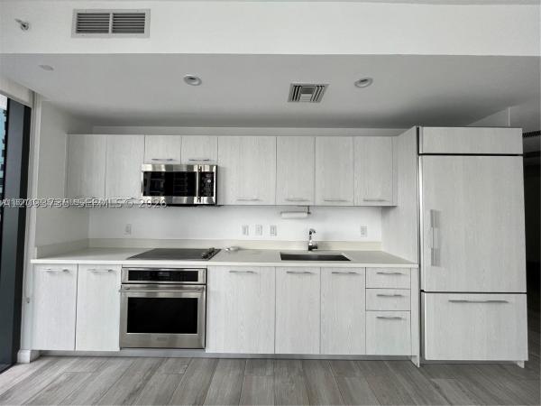 Brickell Heights West, 55 SW 9th St #1906, Miami, Florida 33130, image 1
