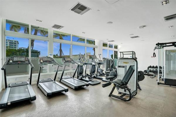 Tiffany House, 401 N Birch Rd #1212, Fort Lauderdale, Florida 33304, image 1