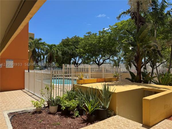 The Palms 51, 1851 NE 168th St #A-2, North Miami Beach, Florida 33162, image 1