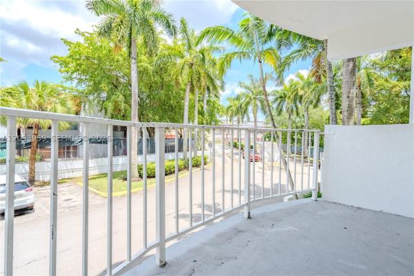 482 NW 165th Street Rd #A-201, Unincorporated Dade County, Florida 33169, image 1