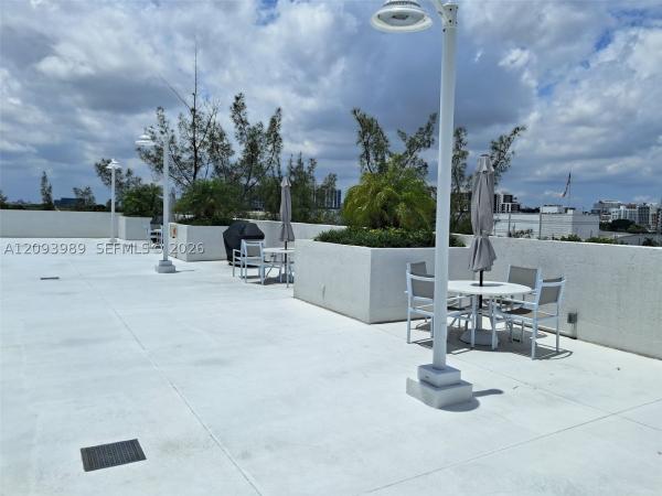 1800 Biscayne Plaza, 275 NE 18th St #1409, Miami, Florida 33132, image 1