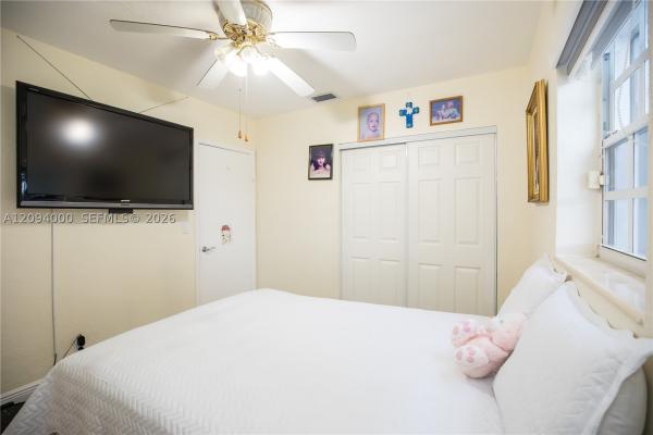 Palm Ave Highlands, 188 E 59th St, Hialeah, Florida 33013, image 1