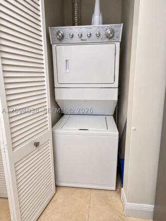 One Tequesta Point, 888 Brickell Key Dr #3007, Miami, Florida 33131, image 1