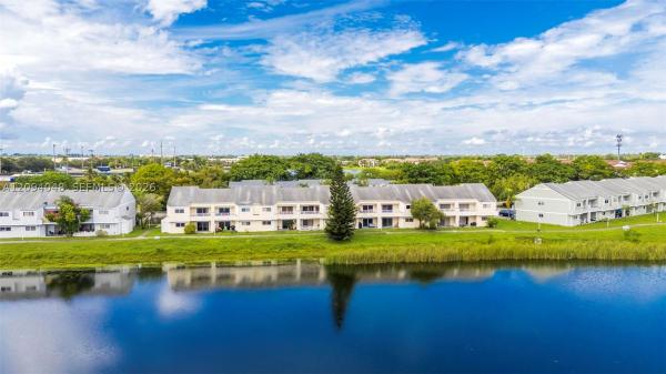 Summer Lake At Three Lakes, 3433 NW 44th St #203, Oakland Park, Florida 33309, image 1