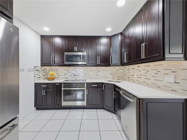 Hollywood Little Ranches, Hollywood, Florida 33020, image 1
