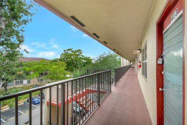 Kingsley At Century Village, 13475 SW 9th St #413A, Pembroke Pines, Florida 33027, image 1