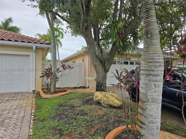 13318 SW 144th Ter, Unincorporated Dade County, Florida 33186, image 1