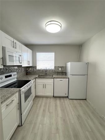 Penn Star, 1605 Pennsylvania Ave #304, Miami Beach, Florida 33139, image 1