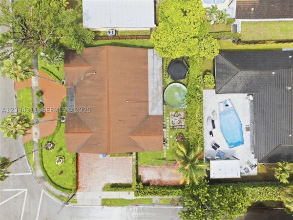 19901 Highland Lakes Blvd, Unincorporated Dade County, Florida 33179, image 1