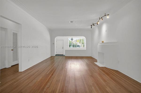Surprise Lake, 4529 Royal Palm Ave, Miami Beach, Florida 33140, image 1