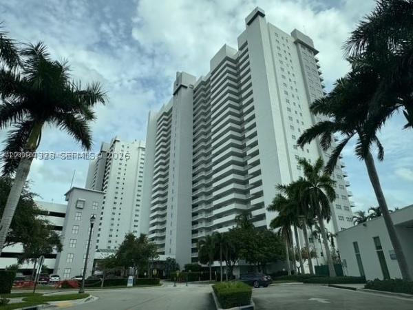 One Fifty One At Biscayne, 15051 Royal Oaks Ln #701, North Miami, Florida 33181, image 1