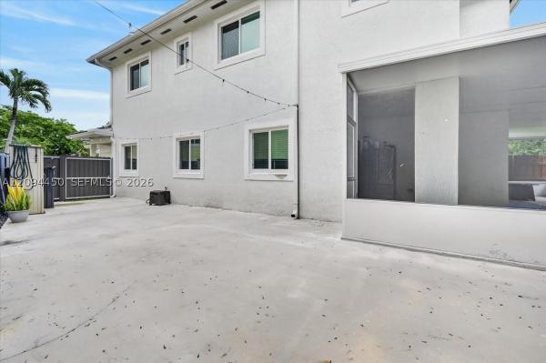 Emilios Place At Oasis, 363 NE 35th Ter, Homestead, Florida 33033, image 1