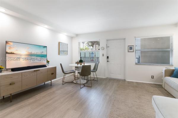 Park Court, 611 NE 14th Ave #103, Fort Lauderdale, Florida 33304, image 1