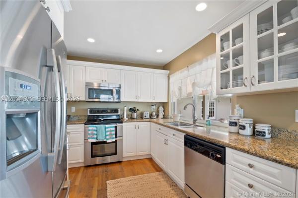 Coral Reef Estates, 16220 SW 88th Avenue Rd, Palmetto Bay, Florida 33157, image 1