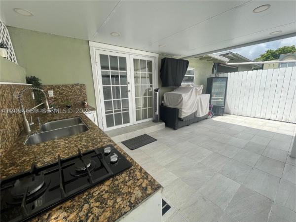 Mango Hill, 961 W 37th Ter #30, Hialeah, Florida 33012, image 1
