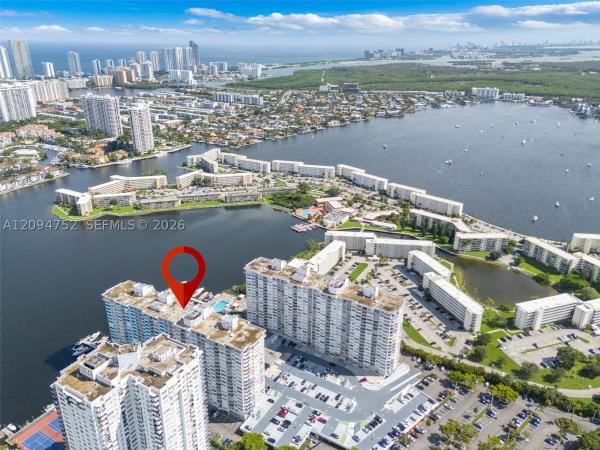 Del Prado North, 18071 Biscayne Blvd #303-3, Aventura, Florida 33160, image 1