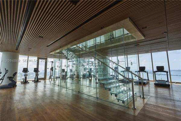 300 Biscayne Blvd Way #4203, Miami, Florida 33131, image 1