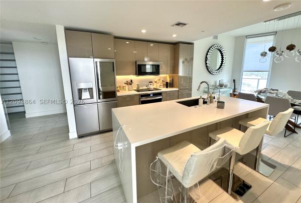 One Metropica, 2000 Metropica Way #2109, Sunrise, Florida 33323, image 1