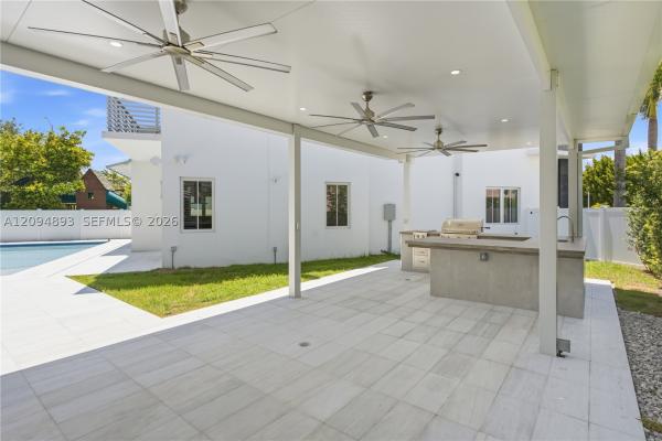 Oasis Park Square At Doral, 8221 NW 34th Dr, Doral, Florida 33122, image 1
