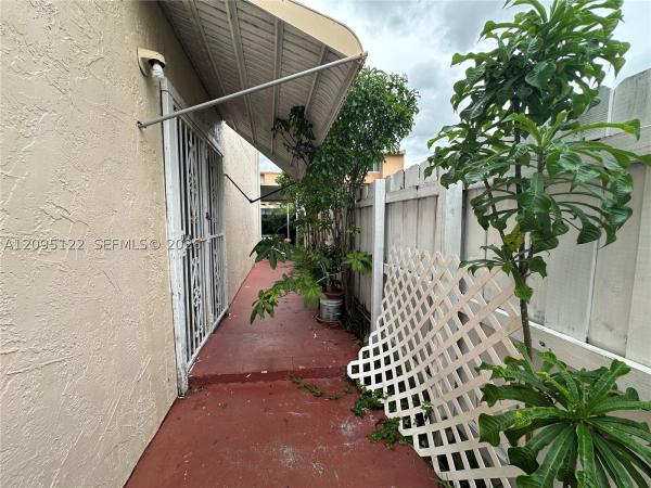 Mango Hill, 1103 W 39th Ter #20, Hialeah, Florida 33012, image 1
