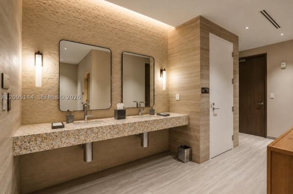 2411 Laguna Cir #2911, North Miami, Florida 33181, image 1