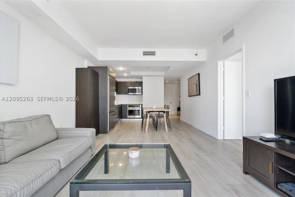 Brickell Heights East, 45 SW 9th St #1005, Miami, Florida 33130, image 1