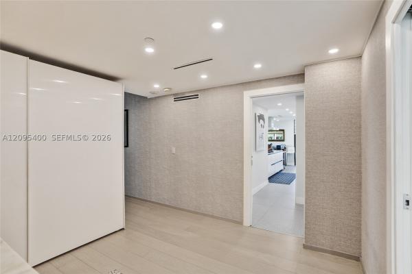 Brickell Key One, 520 Brickell Key Dr #A1015, Miami, Florida 33131, image 1
