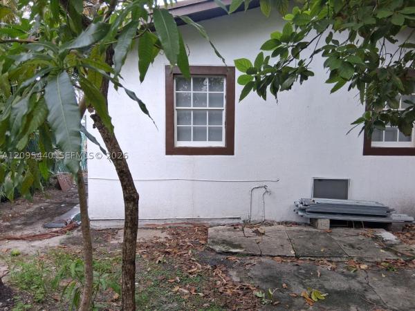 Hialeah Residential, 474 E 10th St, Hialeah, Florida 33010, image 1