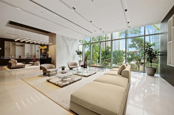 300 Biscayne Boulevard Way #4007W, Miami, Florida 33131, image 1