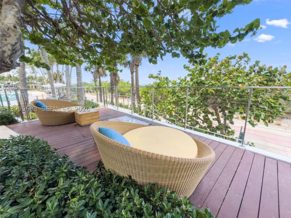 Central Carillon Beach, 6801 Collins Ave #1107, Miami Beach, Florida 33141, image 1