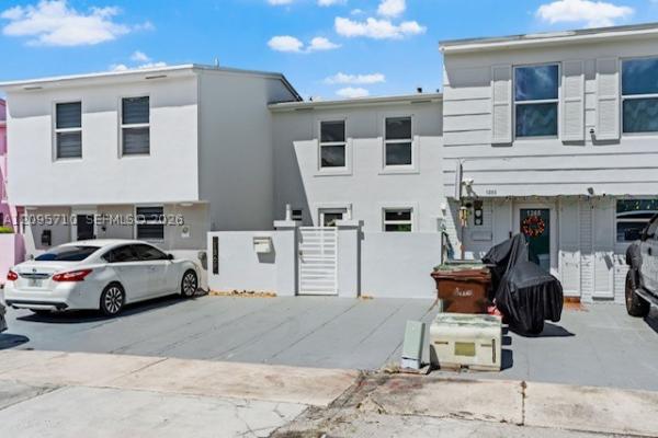 Lake Orleans, 1369 W 69th St, Hialeah, Florida 33014, image 1