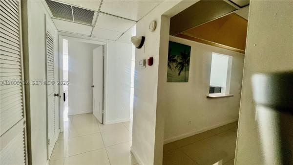 Ocean Reserve, 19370 Collins Ave #1106, Sunny Isles Beach, Florida 33160, image 1