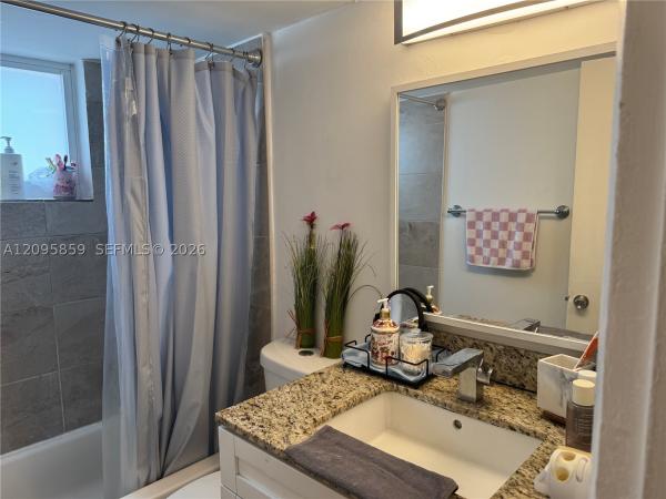 The Palms 51, 1851 NE 168th St #B-7, North Miami Beach, Florida 33162, image 1