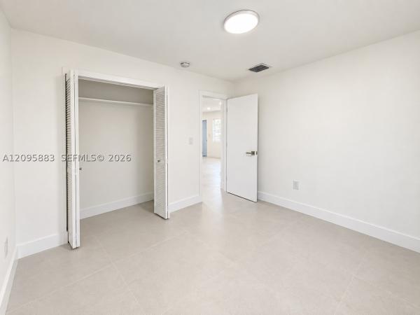 Berkeley Manor, 710 NW 176th Ter, Miami Gardens, Florida 33169, image 1