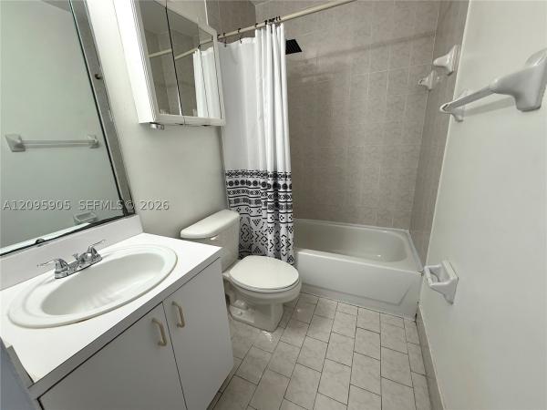 8183 NW 8th St #C5, Unincorporated Dade County, Florida 33126, image 1