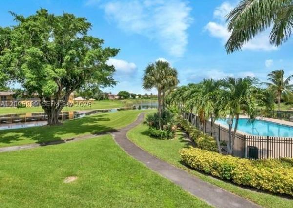 110 Meadows Cir, Boynton Beach, Florida 33436, image 1