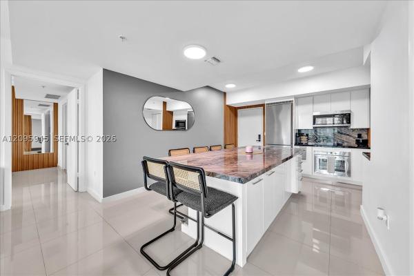 Mint At Riverfront, 92 SW 3rd St #2802, Miami, Florida 33130, image 1