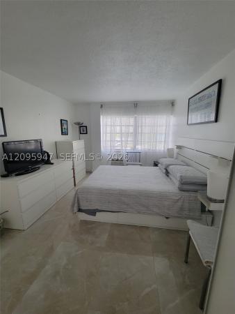 Kings Point Imperial, 220 Kings Point Dr #606, Sunny Isles Beach, Florida 33160, image 1