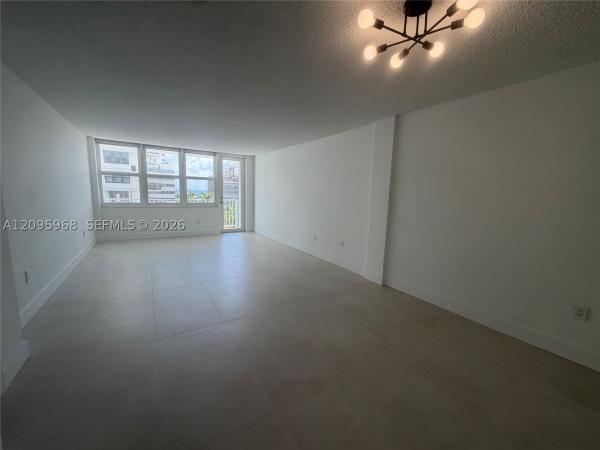 James Central Towers, 245 18th St #805, Miami Beach, Florida 33139, image 1