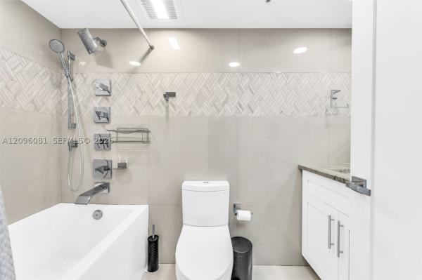 Regency Highland Club, 3912 S Ocean Blvd #306, Highland Beach, Florida 33487, image 1