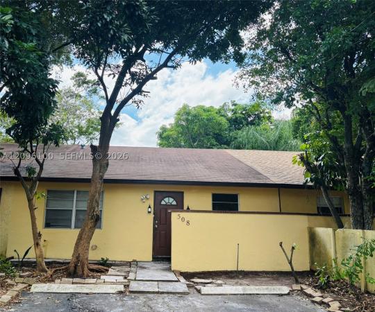 Lake Island, 508 NW 43rd Pl, Deerfield Beach, Florida 33064, image 1