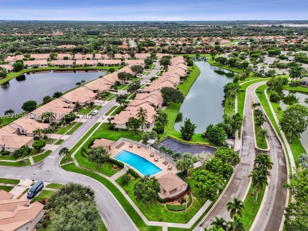 Sterling Lakes, 7549 Northport Dr, Boynton Beach, Florida 33472, image 1