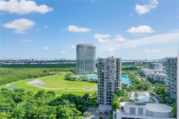 One Fifty One At Biscayne, 14951 Royal Oaks Ln #2008, North Miami, Florida 33181, image 1