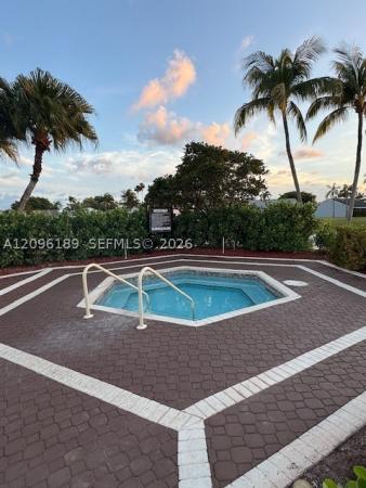 North Gate, 610 SE 22nd Ln, Homestead, Florida 33033, image 1