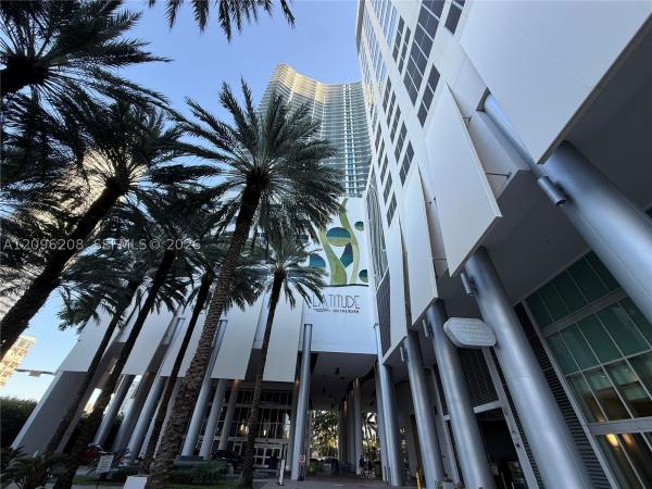 Latitude On The River, 185 SW 7th St #1807, Miami, Florida 33130, image 1