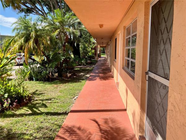 20275 NE 2nd Ave #7, Unincorporated Dade County, Florida 33179, image 1