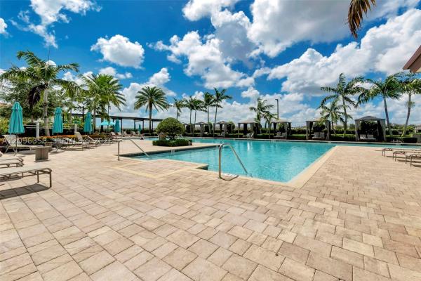 Aquabella, 10615 W 34th Ct, Hialeah, Florida 33018, image 1