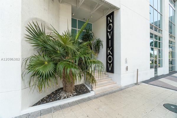 Met 1, 300 S Biscayne Blvd #T-1411, Miami, Florida 33131, image 1